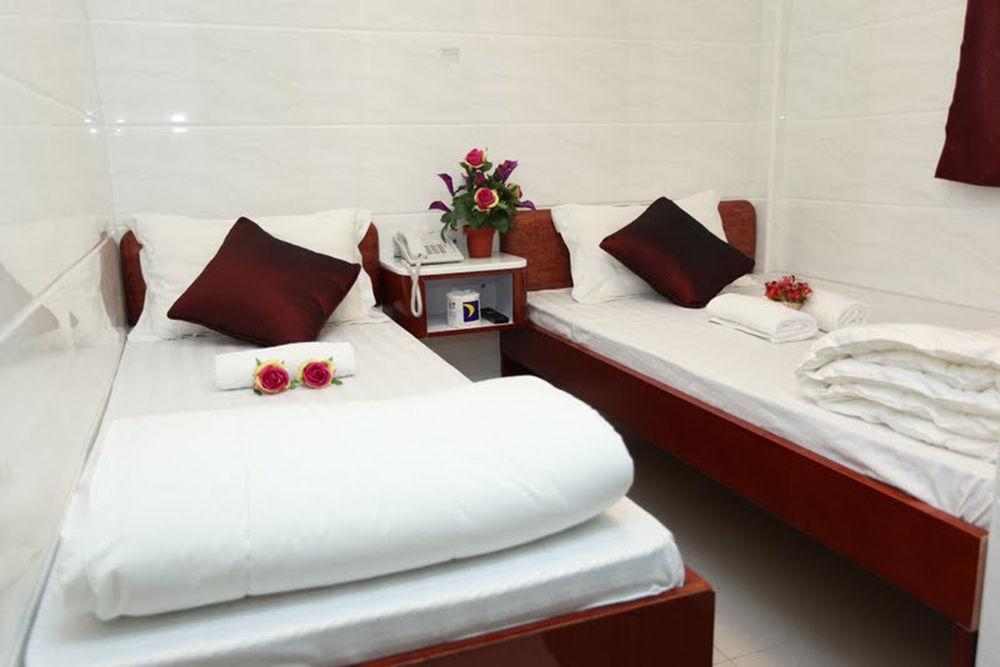 Reliance Inn Гонконг Экстерьер фото