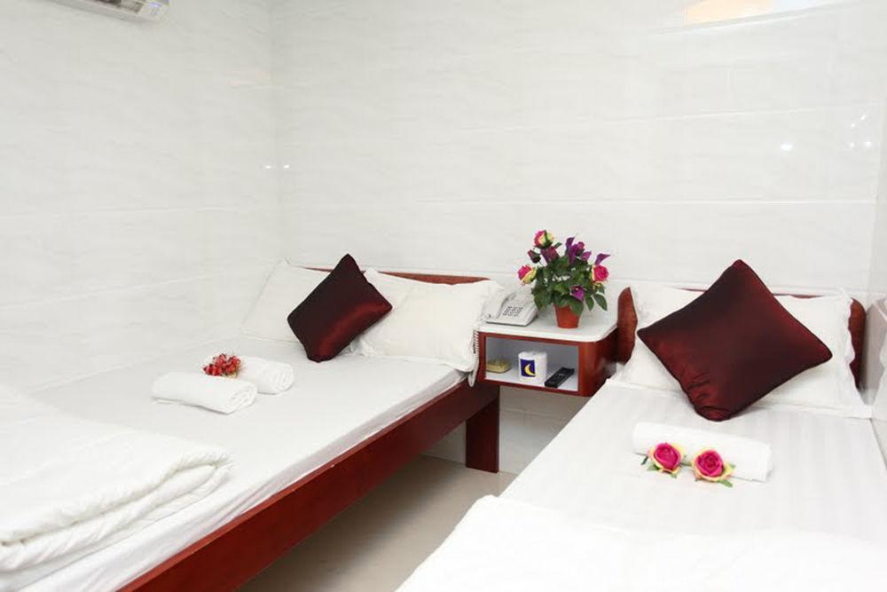 Reliance Inn Гонконг Экстерьер фото