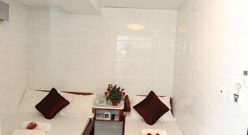 Reliance Inn Гонконг Экстерьер фото